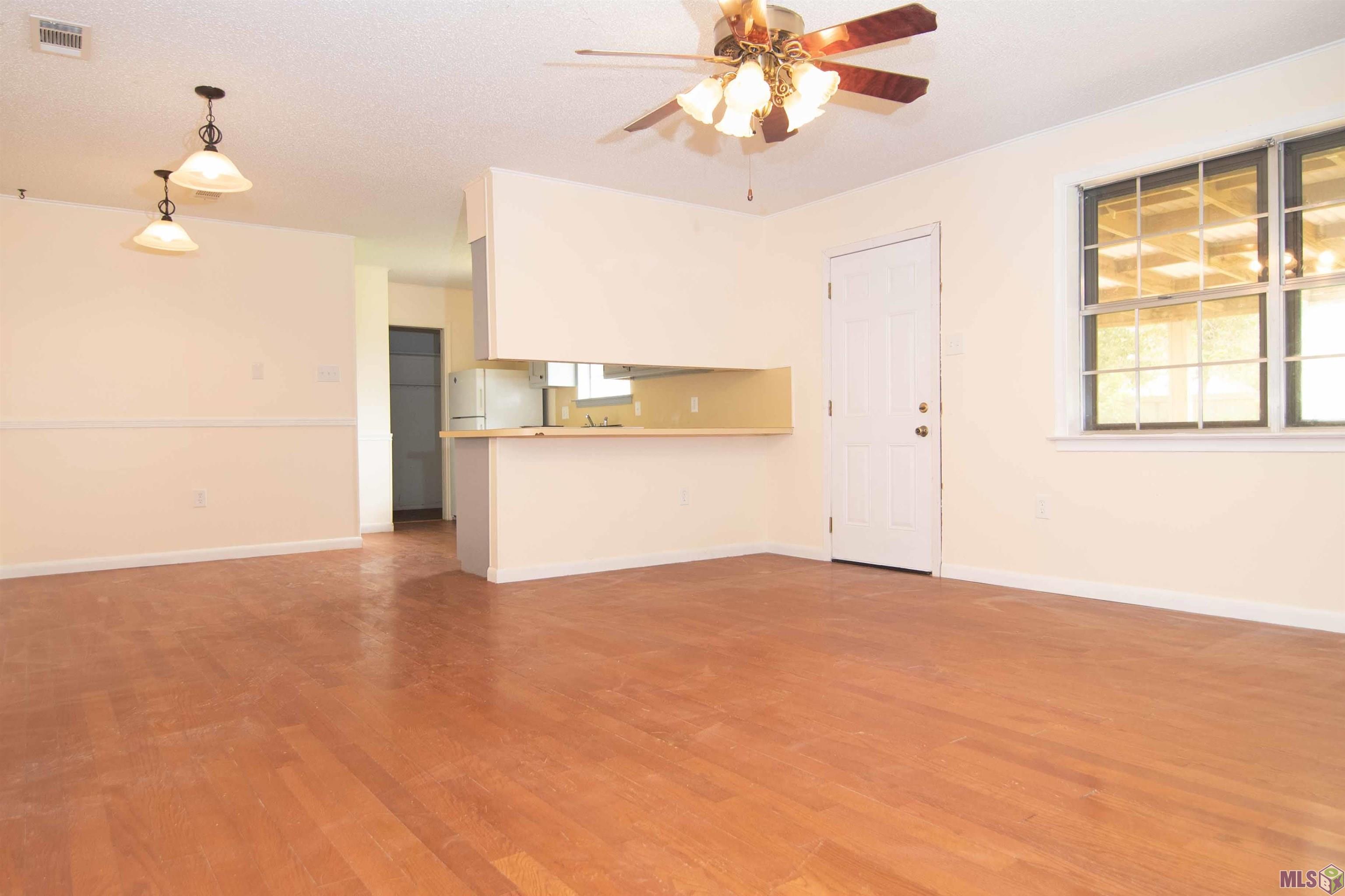 1138 Briarhurst Drive Baton Rouge, LA 70810 - Photo 4 of 21