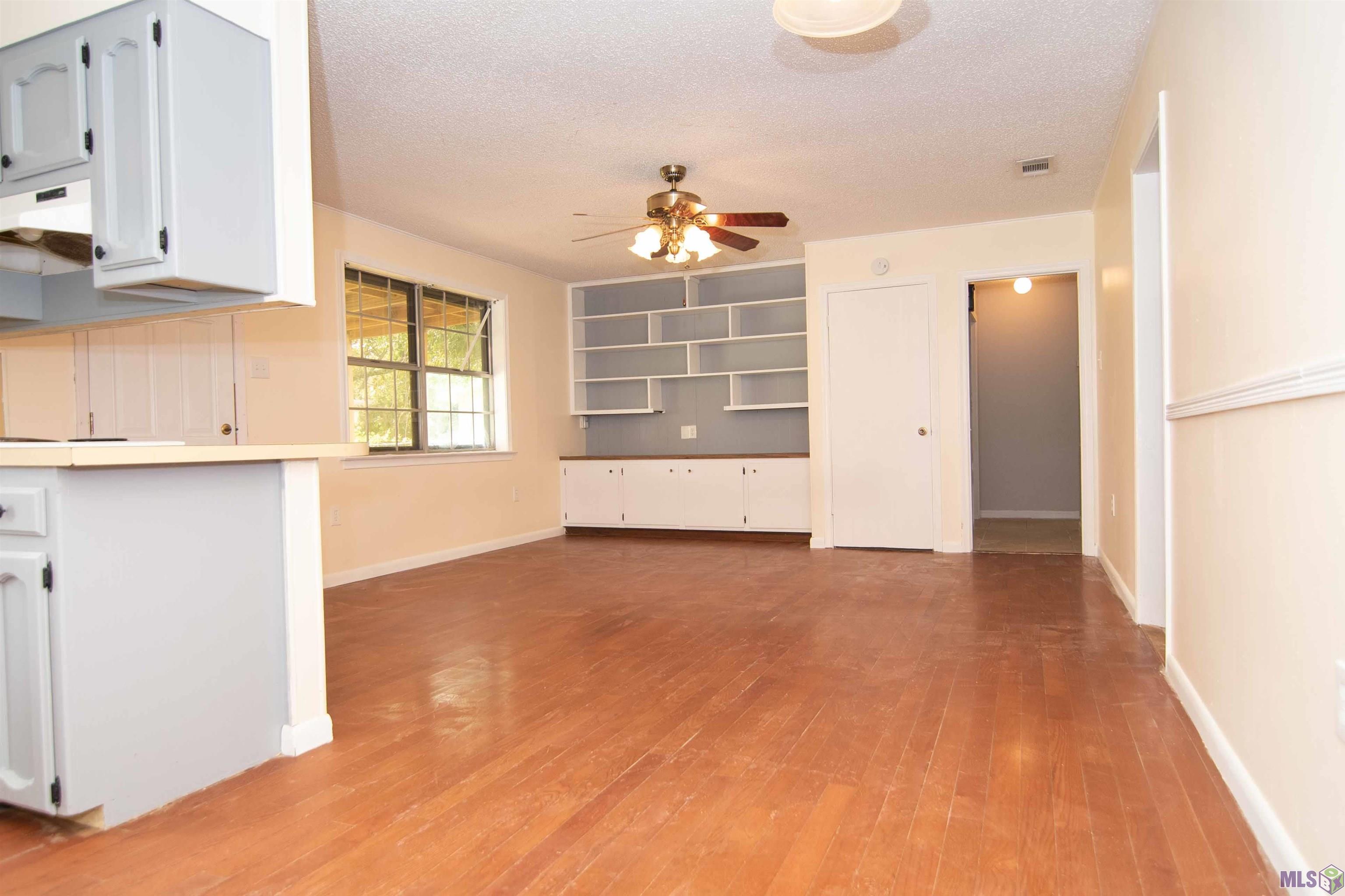 1138 Briarhurst Drive Baton Rouge, LA 70810 - Photo 5 of 21