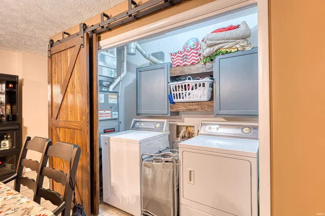 $207,900 | 718 Davis Drive, Mount Vernon, IN 47620