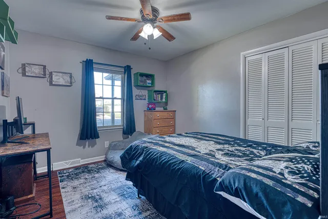 $207,900 | 718 Davis Drive, Mount Vernon, IN 47620