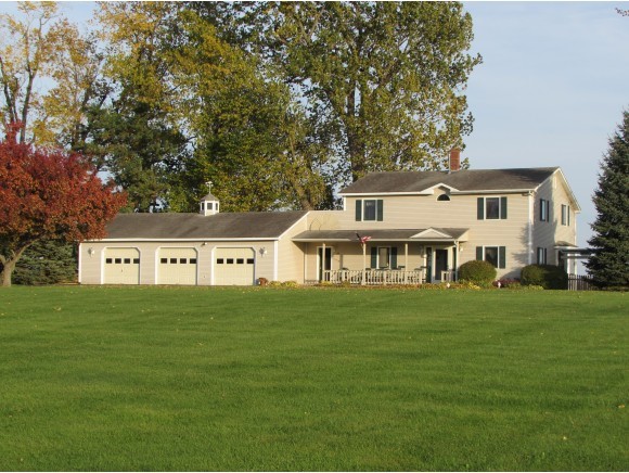 16 Wagner Point Road Alburgh, VT 05440 - Photo 1 of 20 Gallery Image 1