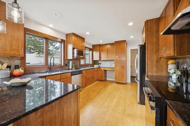 $479,900 | 13409 Parkwood Drive, Burnsville, MN 55337