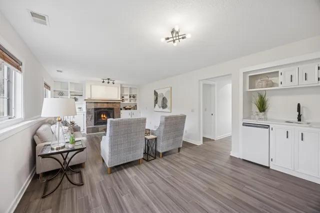 $479,900 | 13409 Parkwood Drive, Burnsville, MN 55337