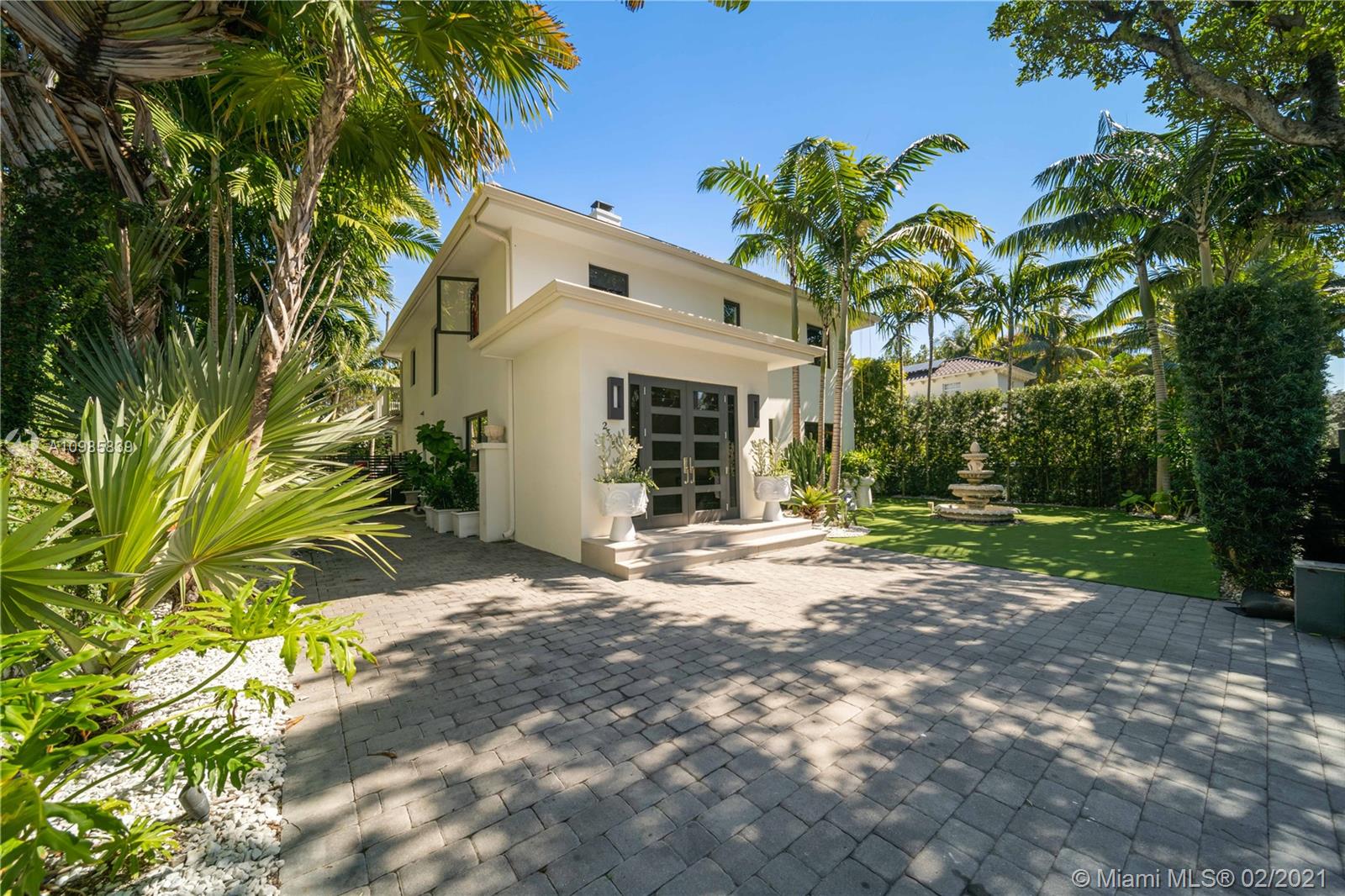 2345 North Bay Road Miami Beach, FL 33140 - Photo 3 of 52