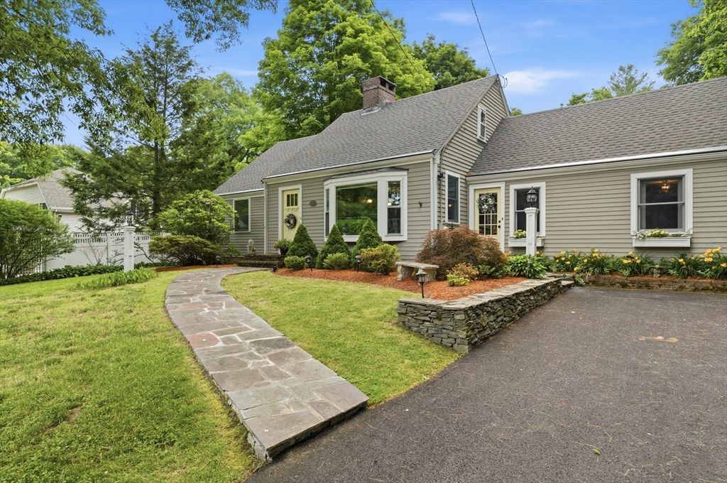 1115 Washington Street Canton, MA 02021 - Photo 3 of 38