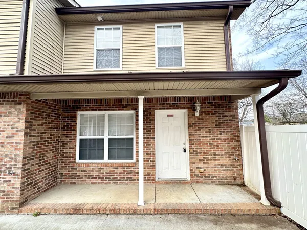$1,200 | 400 Condor Court, Unit C, Clarksville, TN 37042