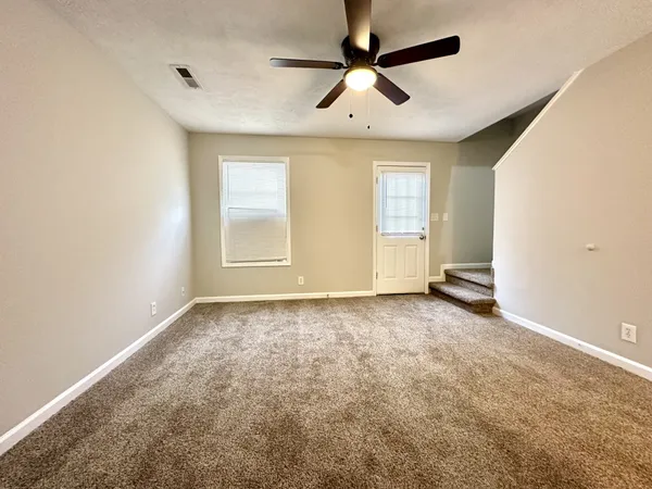 $1,200 | 400 Condor Court, Unit C, Clarksville, TN 37042
