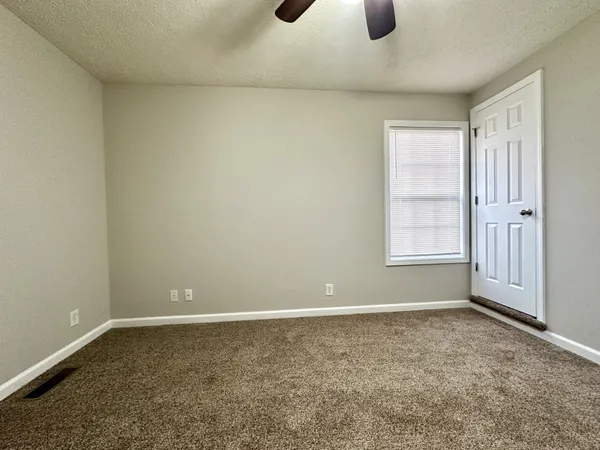 $1,200 | 400 Condor Court, Unit C, Clarksville, TN 37042