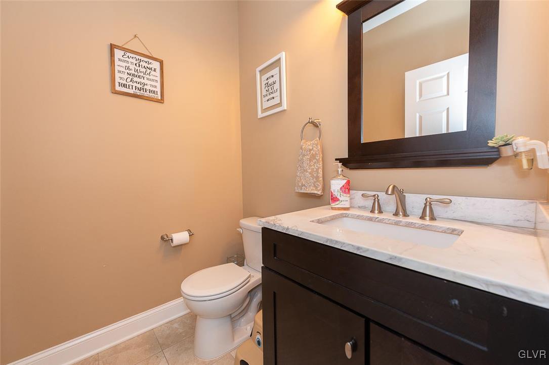 4572 Fairway Road Bethlehem, PA 18020 - Photo 14 of 32 Gallery Image 14