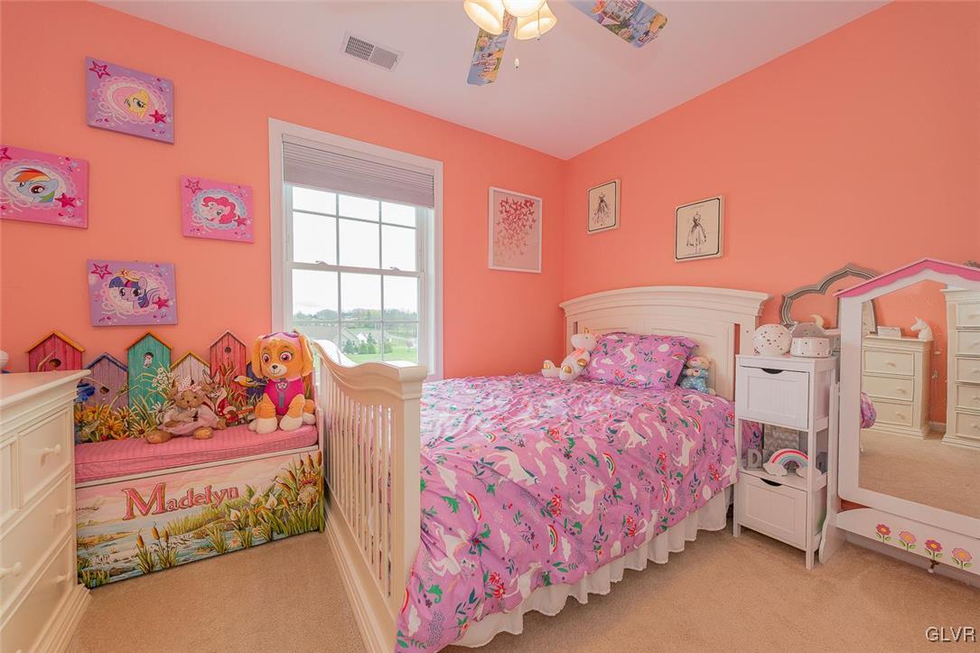4572 Fairway Road Bethlehem, PA 18020 - Photo 24 of 32 Gallery Image 24
