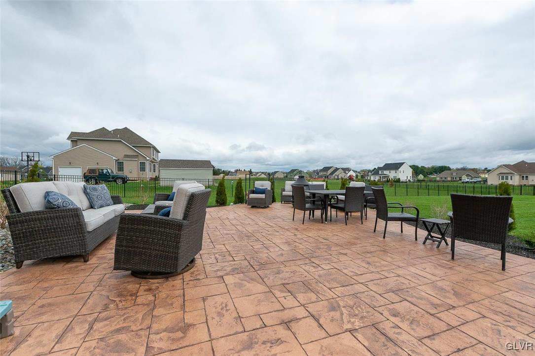 4572 Fairway Road Bethlehem, PA 18020 - Photo 28 of 32 Gallery Image 28