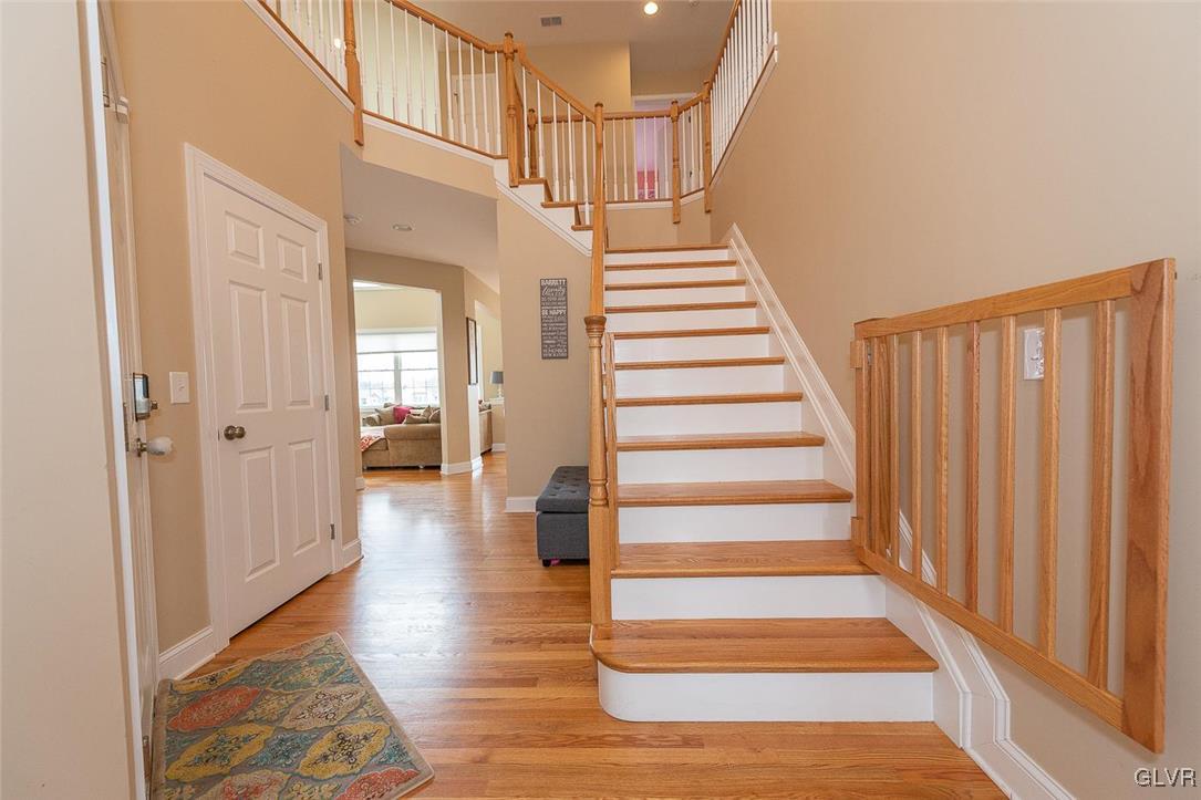 4572 Fairway Road Bethlehem, PA 18020 - Photo 3 of 32 Gallery Image 3