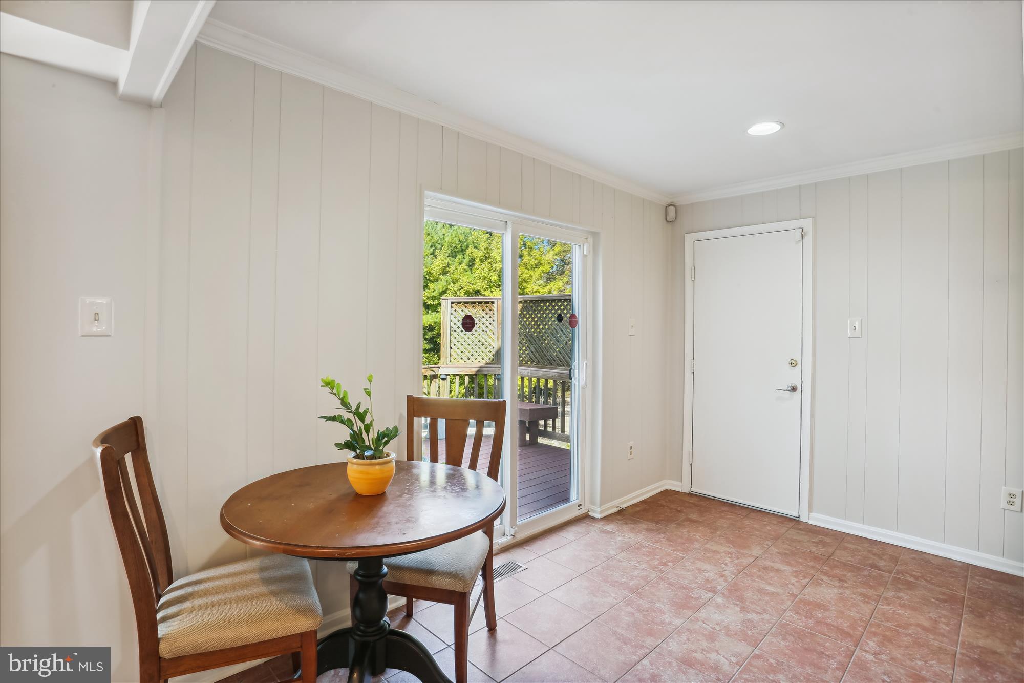 927 Pointer Ridge Drive Gaithersburg, MD 20878 - Photo 30 of 96