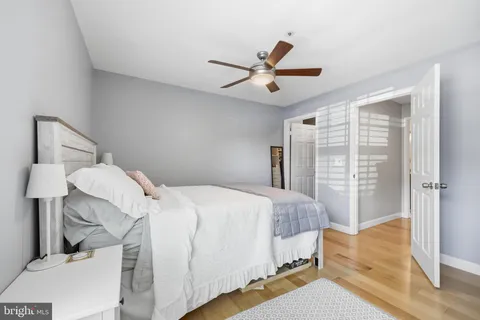 $280,000 | 5700 Chapman Mill Drive, Unit 130, Rockville, MD 20852