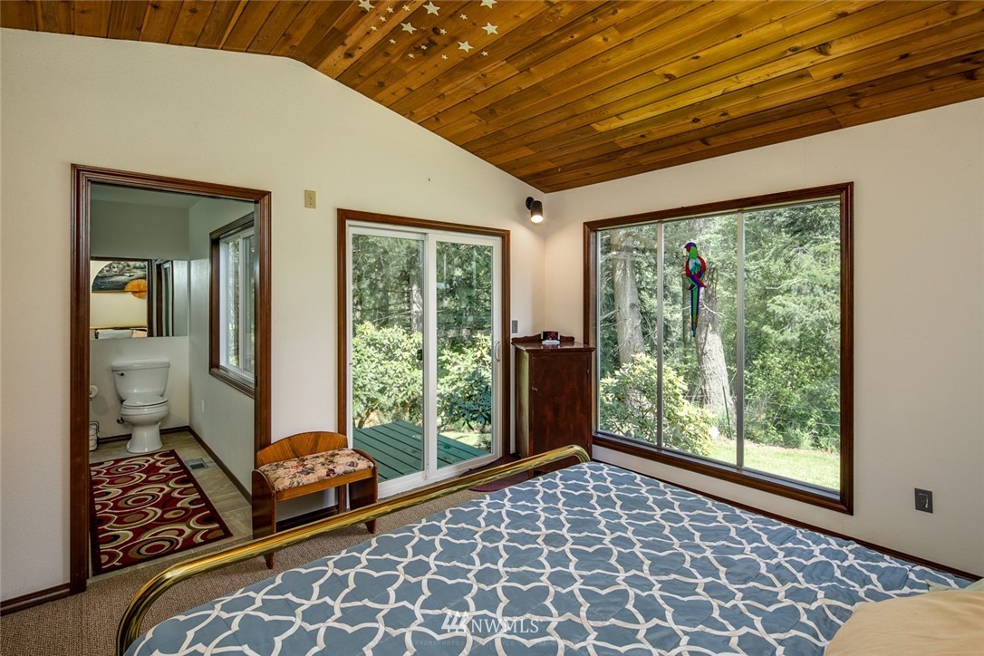 1212 East Laurel Road Bellingham, WA 98226 - Photo 15 of 37 Gallery Image 15