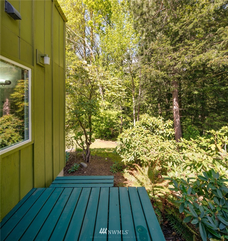1212 East Laurel Road Bellingham, WA 98226 - Photo 16 of 37 Gallery Image 16