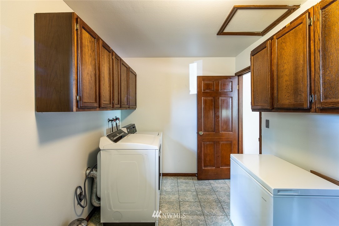 1212 East Laurel Road Bellingham, WA 98226 - Photo 20 of 37 Gallery Image 20