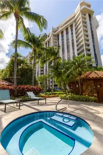 $399,995 | 2000 Towerside Terrace, Unit 311, Miami, FL 33138