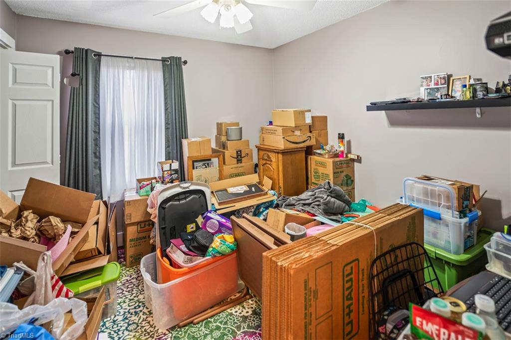 3440 Edgefield Road Greensboro, NC 27409 - Photo 40 of 50