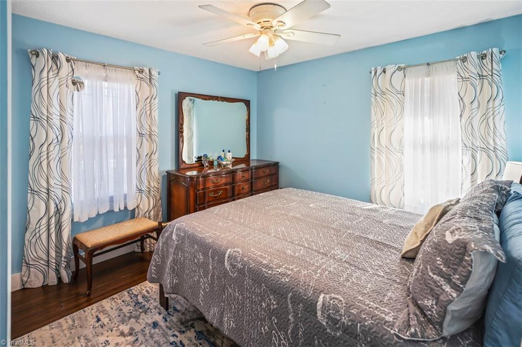 3440 Edgefield Road Greensboro, NC 27409 - Photo 41 of 50
