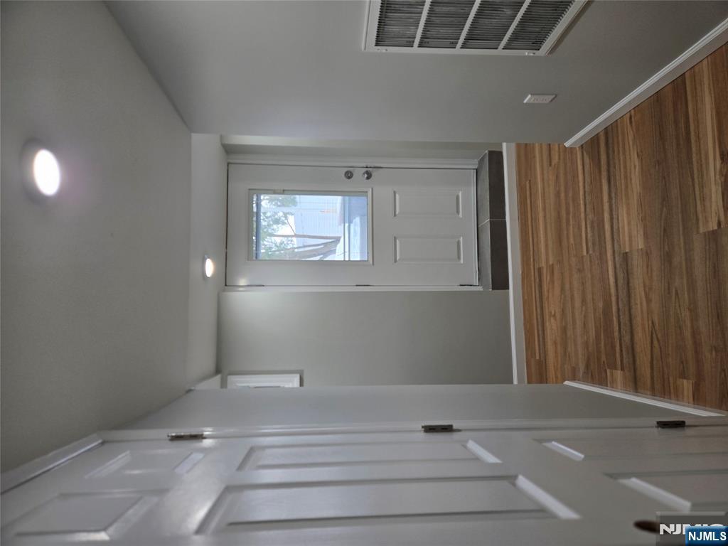 735 Spring Valley Road Maywood, NJ 07607 - Photo 15 of 31