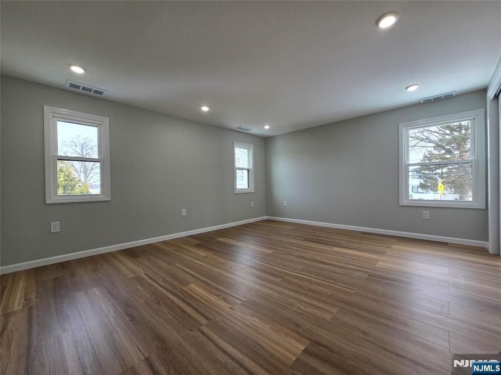 735 Spring Valley Road Maywood, NJ 07607 - Photo 18 of 31