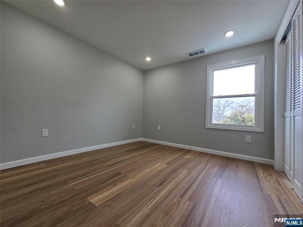 735 Spring Valley Road Maywood, NJ 07607 - Photo 19 of 31