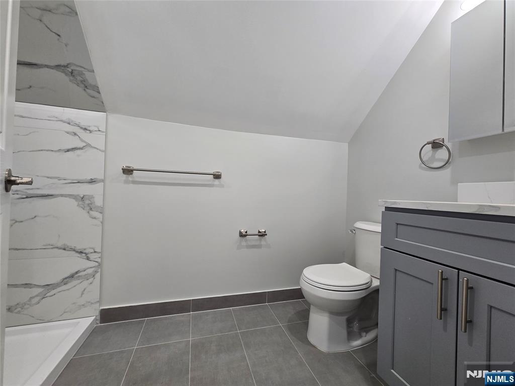 735 Spring Valley Road Maywood, NJ 07607 - Photo 20 of 31