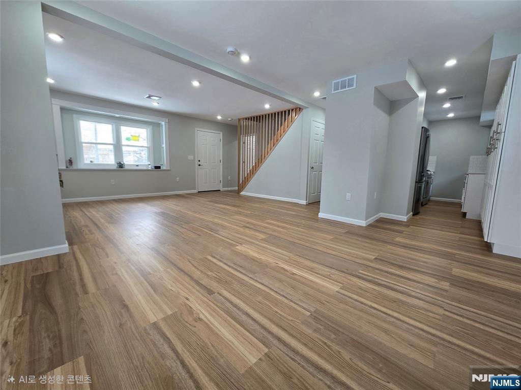 735 Spring Valley Road Maywood, NJ 07607 - Photo 2 of 31