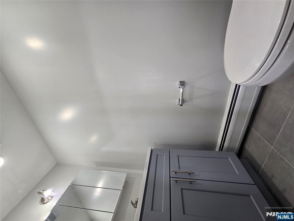 735 Spring Valley Road Maywood, NJ 07607 - Photo 29 of 31