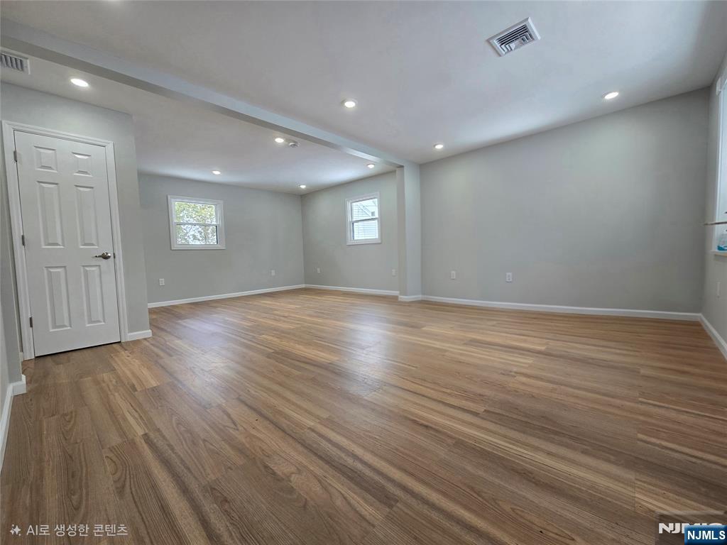 735 Spring Valley Road Maywood, NJ 07607 - Photo 3 of 31