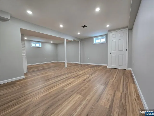 $7,000 | 735 Spring Valley Road, Maywood, NJ 07607