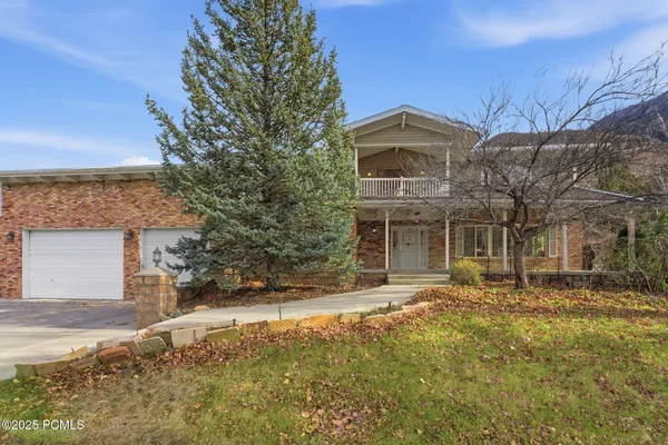 $1,252,000 | 11551 Woodhampton Drive, Sandy, UT 84092