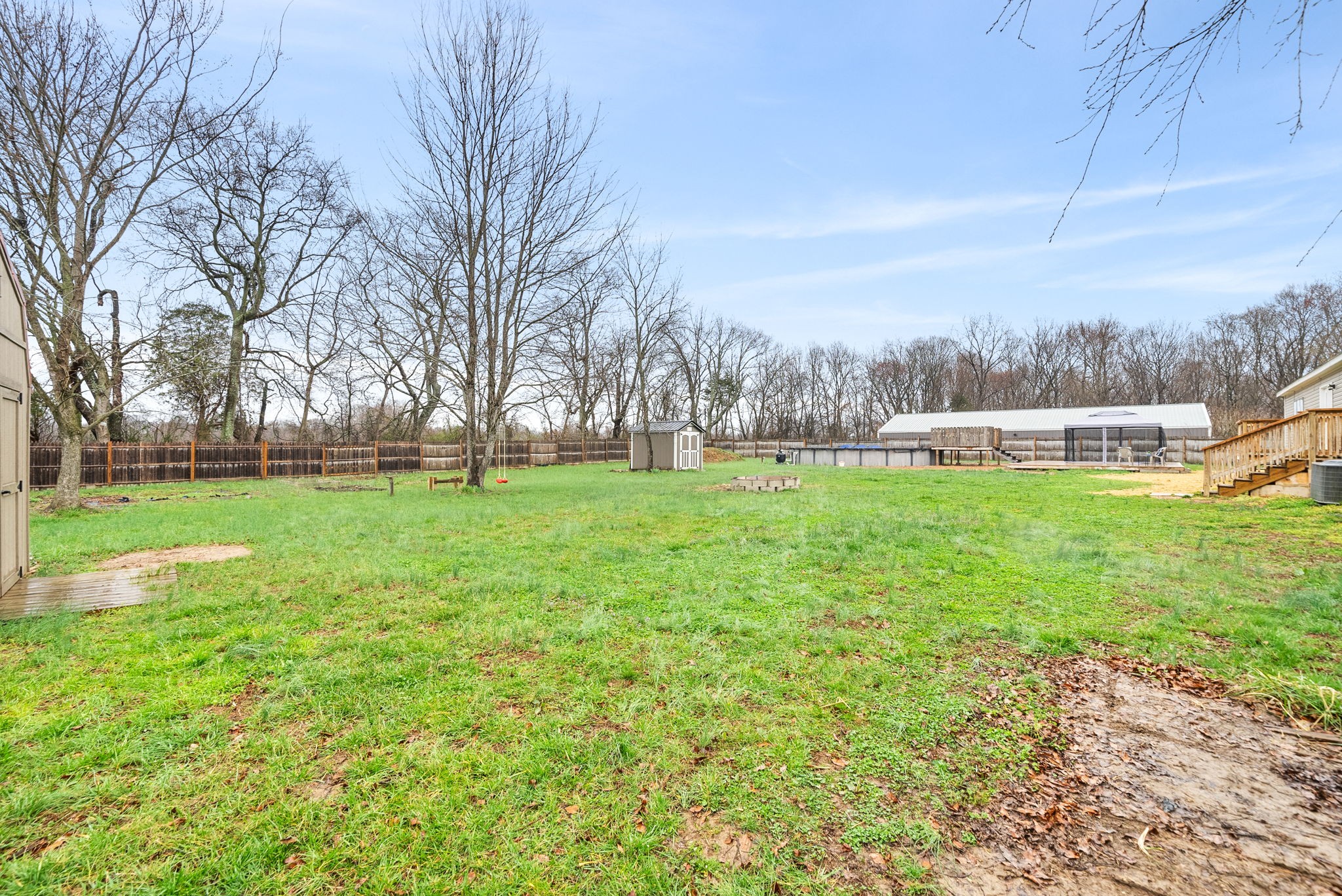 4367 Woodrow Wilson Road Springfield, TN 37172 - Photo 32 of 36 a view of yard with tree and green space