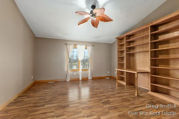 $565,000 | 4230 Fenwick Drive, Dorr, MI 49323