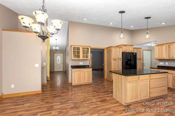 $565,000 | 4230 Fenwick Drive, Dorr, MI 49323