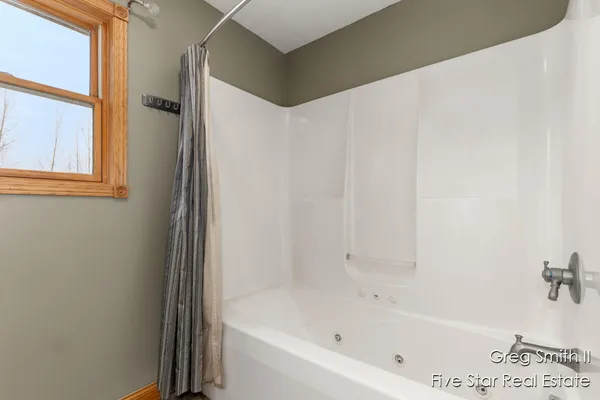 $565,000 | 4230 Fenwick Drive, Dorr, MI 49323