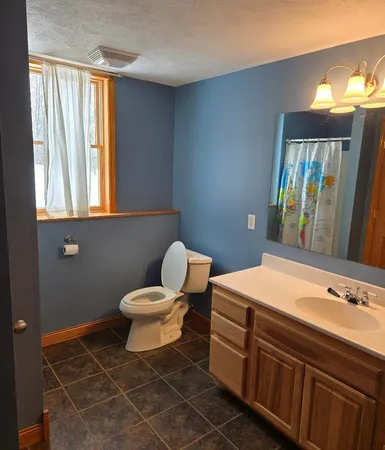 $565,000 | 4230 Fenwick Drive, Dorr, MI 49323