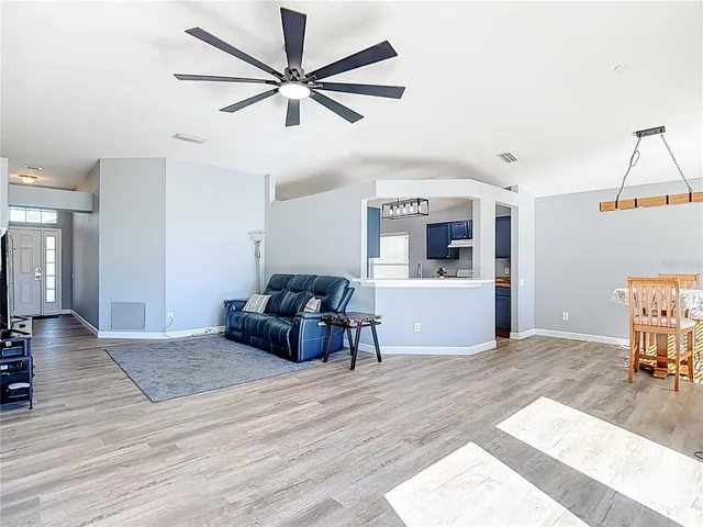 $345,000 | 10411 Hunters Haven Boulevard, Riverview, FL 33578