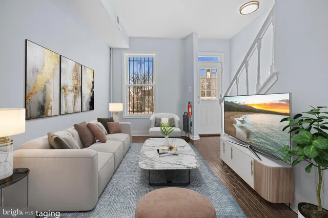 $585,000 | 1003 V Street Northwest, Washington, DC 20001