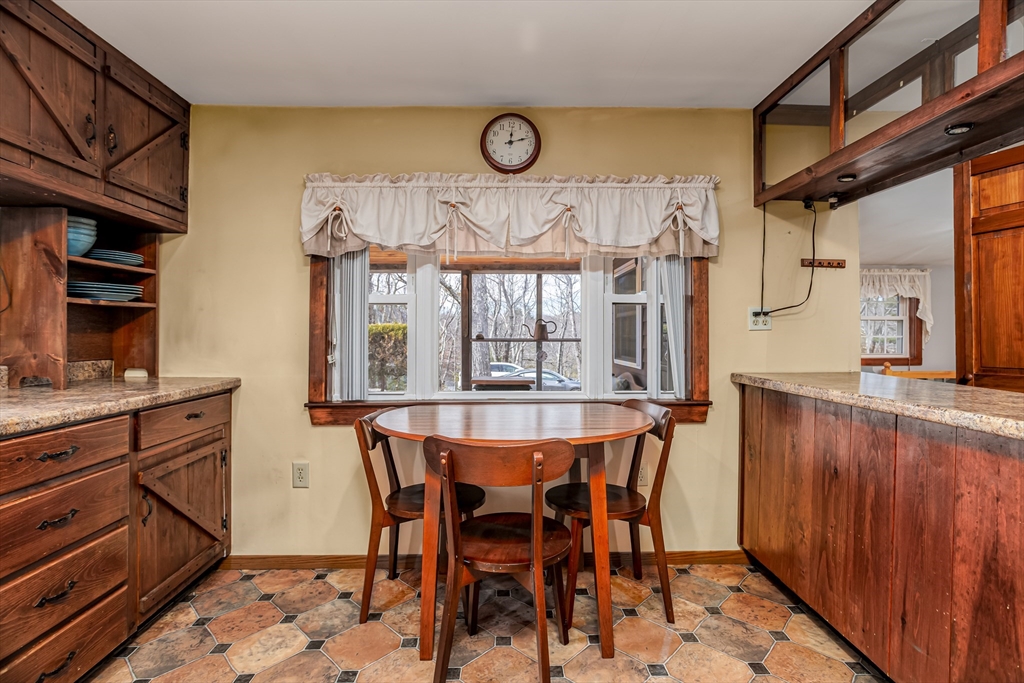 227 Log Cabin Road Ashby, MA 01431 - Photo 15 of 42