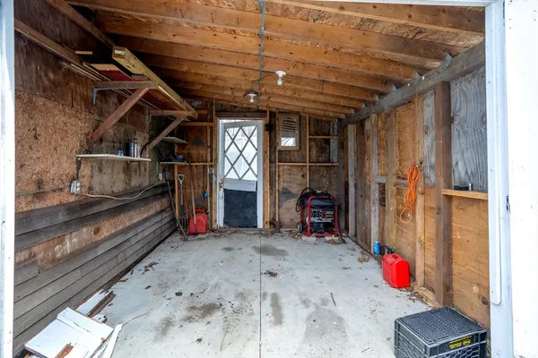 $250,000 | 227 Log Cabin Road, Ashby, MA 01431