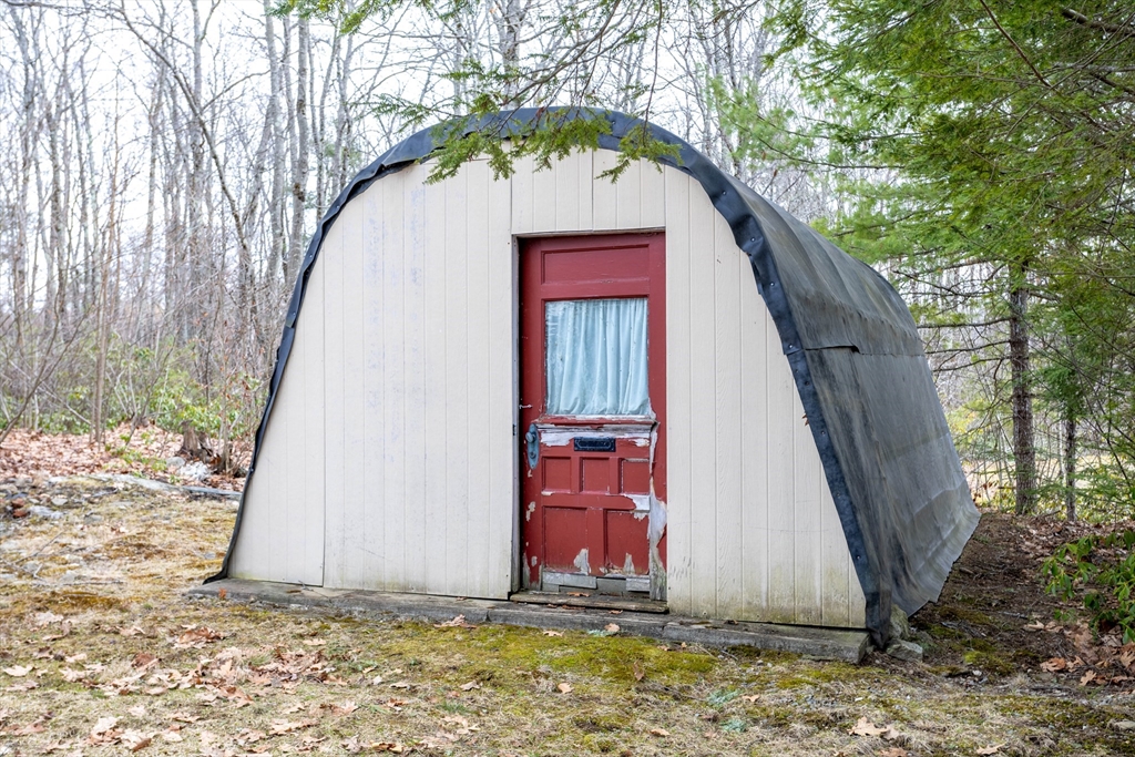 227 Log Cabin Road Ashby, MA 01431 - Photo 38 of 42