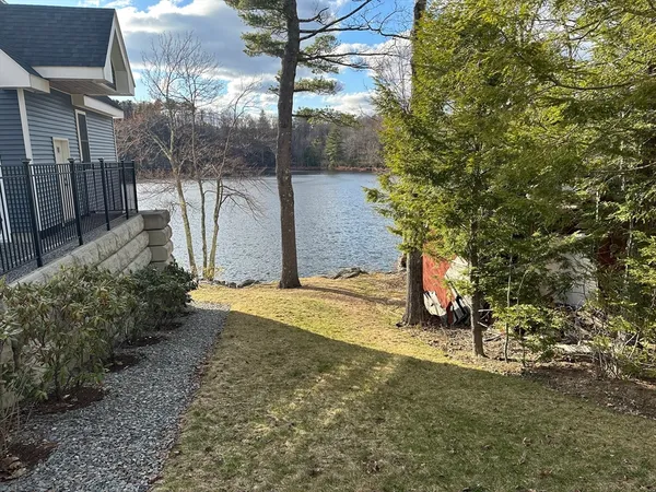 $250,000 | 227 Log Cabin Road, Ashby, MA 01431