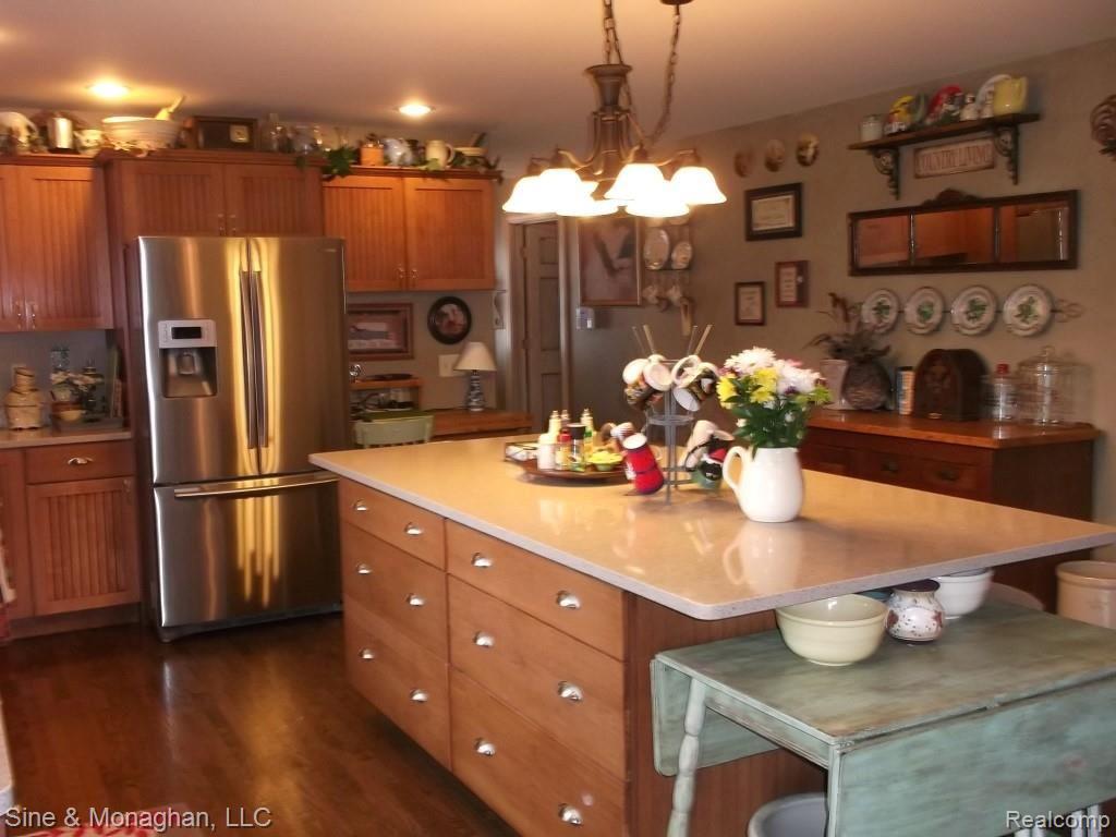 5267 Davis Road St. Clair, MI 48079 - Photo 10 of 55 DSCF0038 (Medium).jpg
