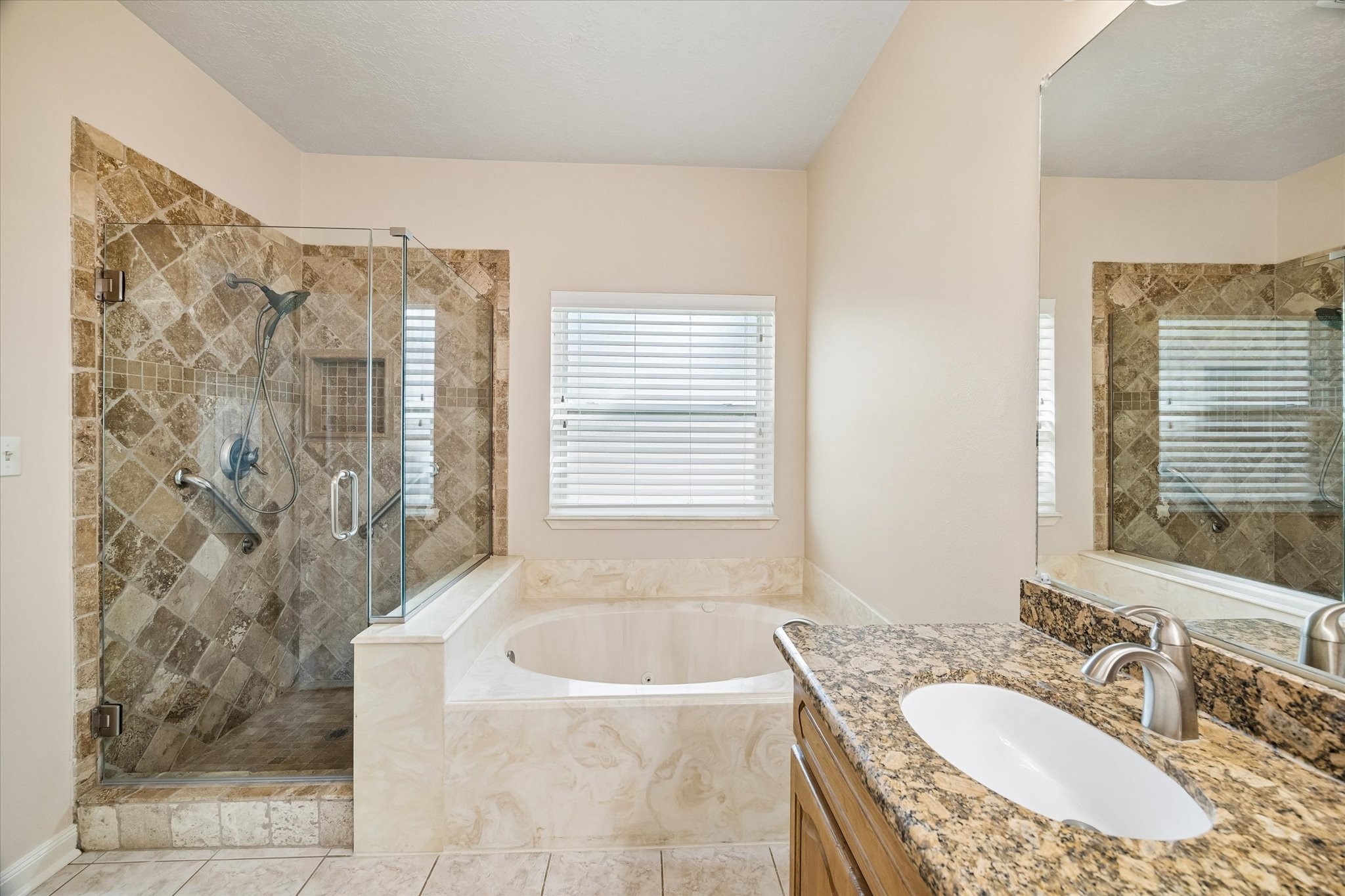 806 Charles Place Baytown, TX 77521 - Photo 16 of 23
