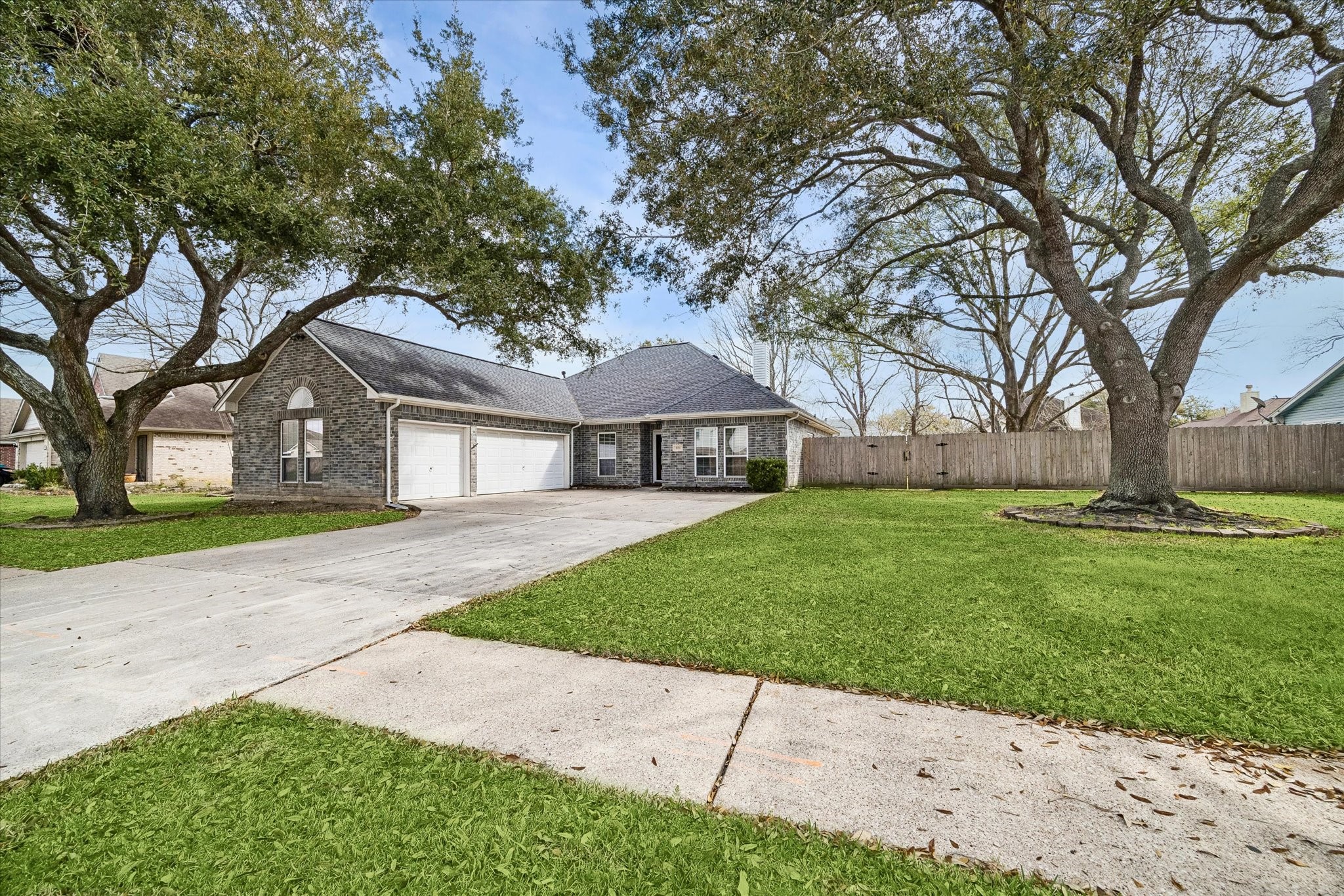 806 Charles Place Baytown, TX 77521 - Photo 23 of 23