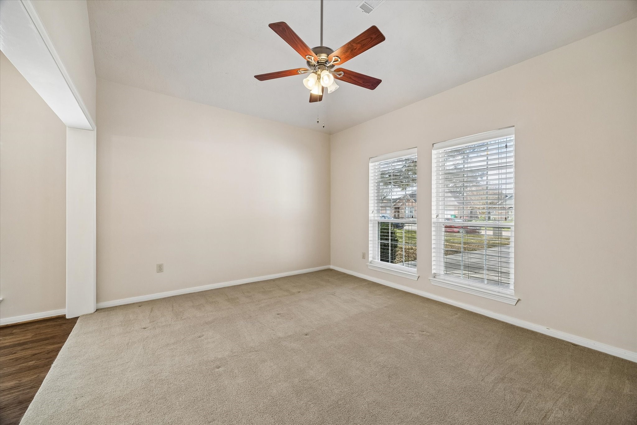 806 Charles Place Baytown, TX 77521 - Photo 7 of 23