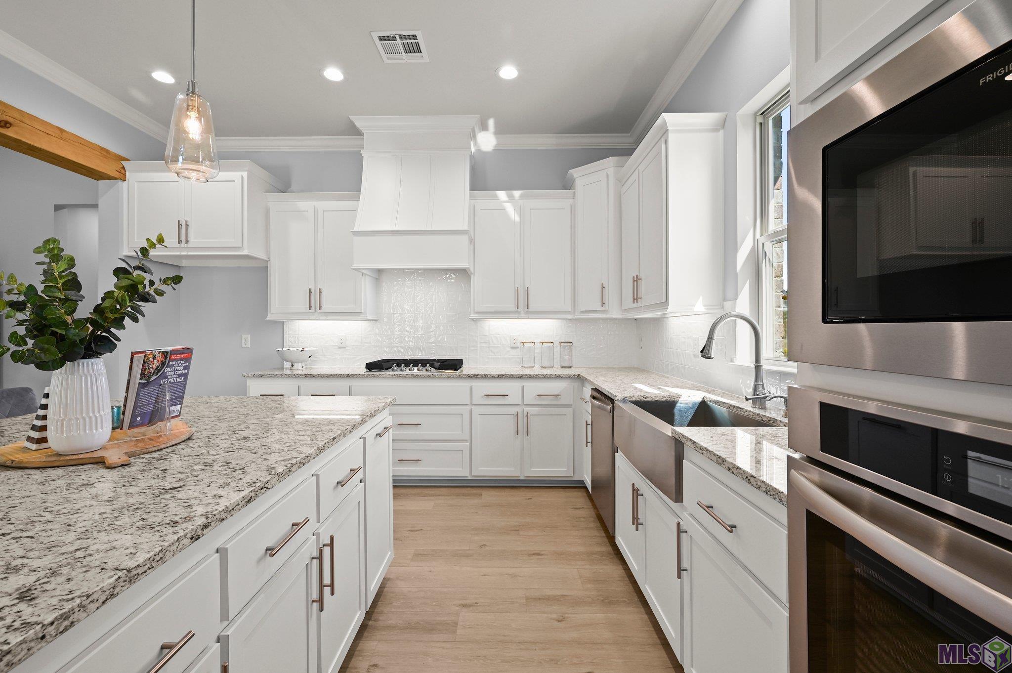 21433 Blue Fin Drive Springfield, LA 70462 - Photo 10 of 31