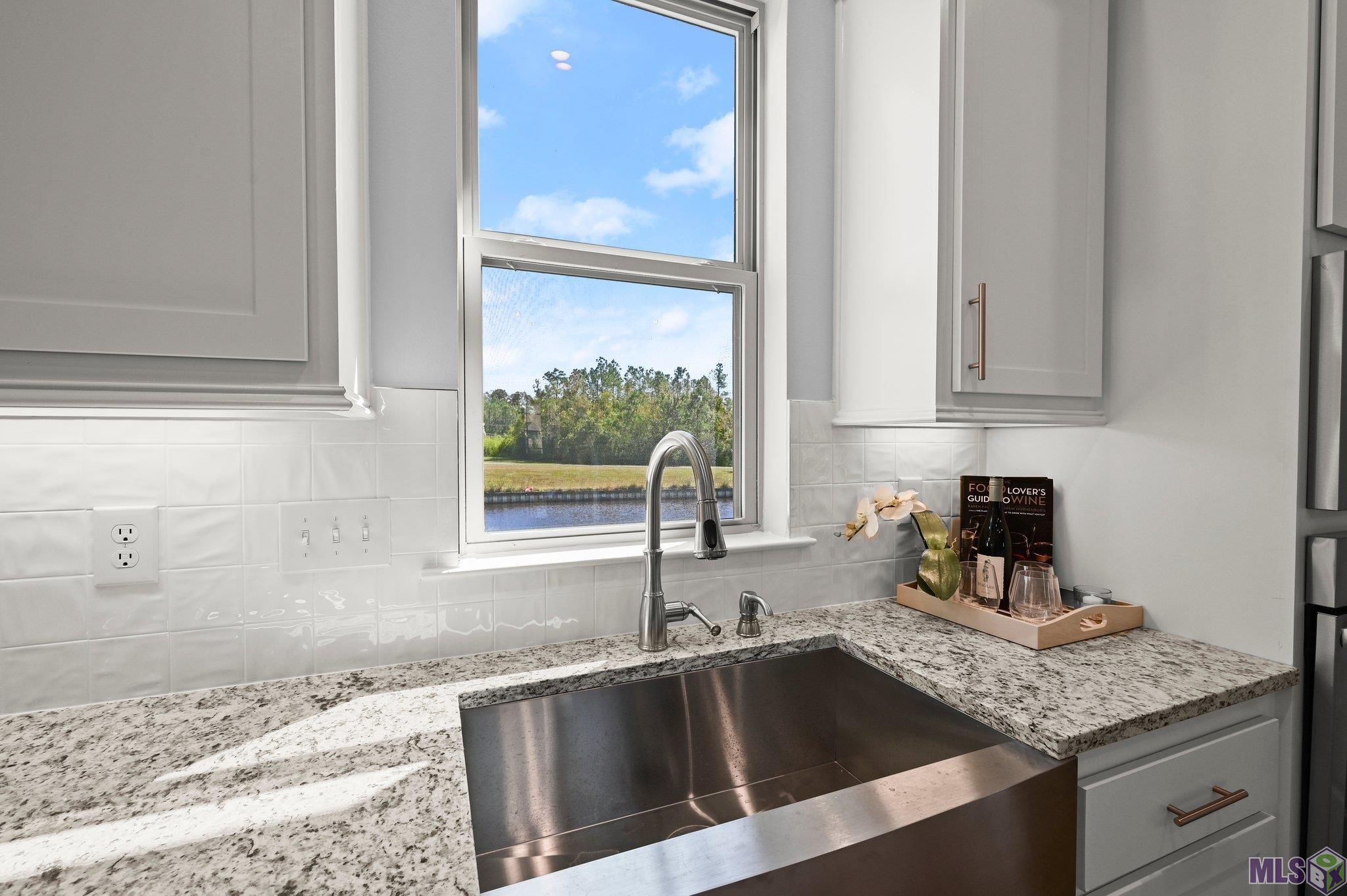 21433 Blue Fin Drive Springfield, LA 70462 - Photo 12 of 31